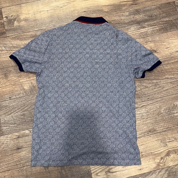 Collered shirt (men’s) - Picture 4 of 5